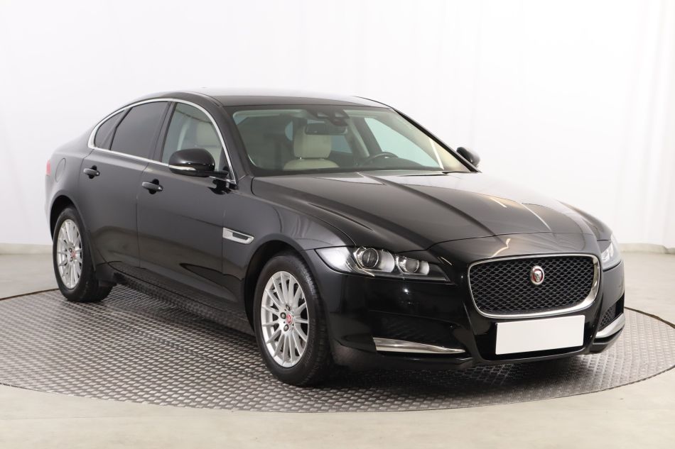 Jaguar XF - 2017