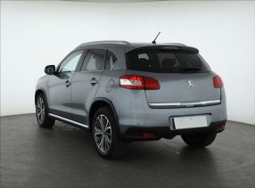 Peugeot 4008 - 2012