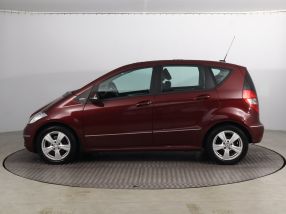 Mercedes-Benz A - 2011