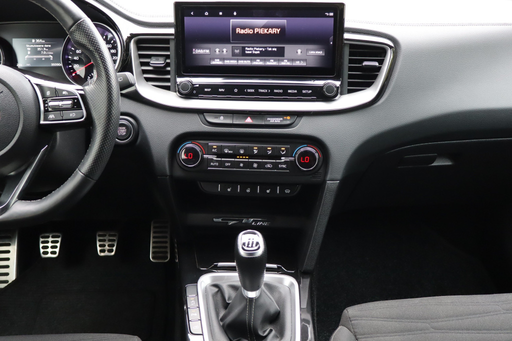 Kia ProCeed