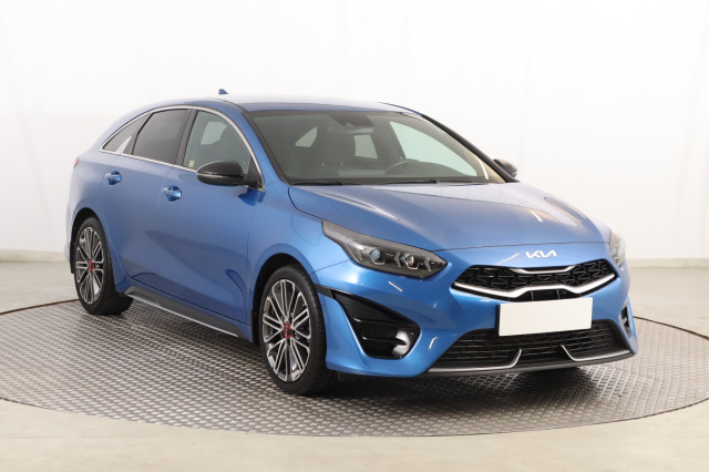 Kia ProCeed 2022