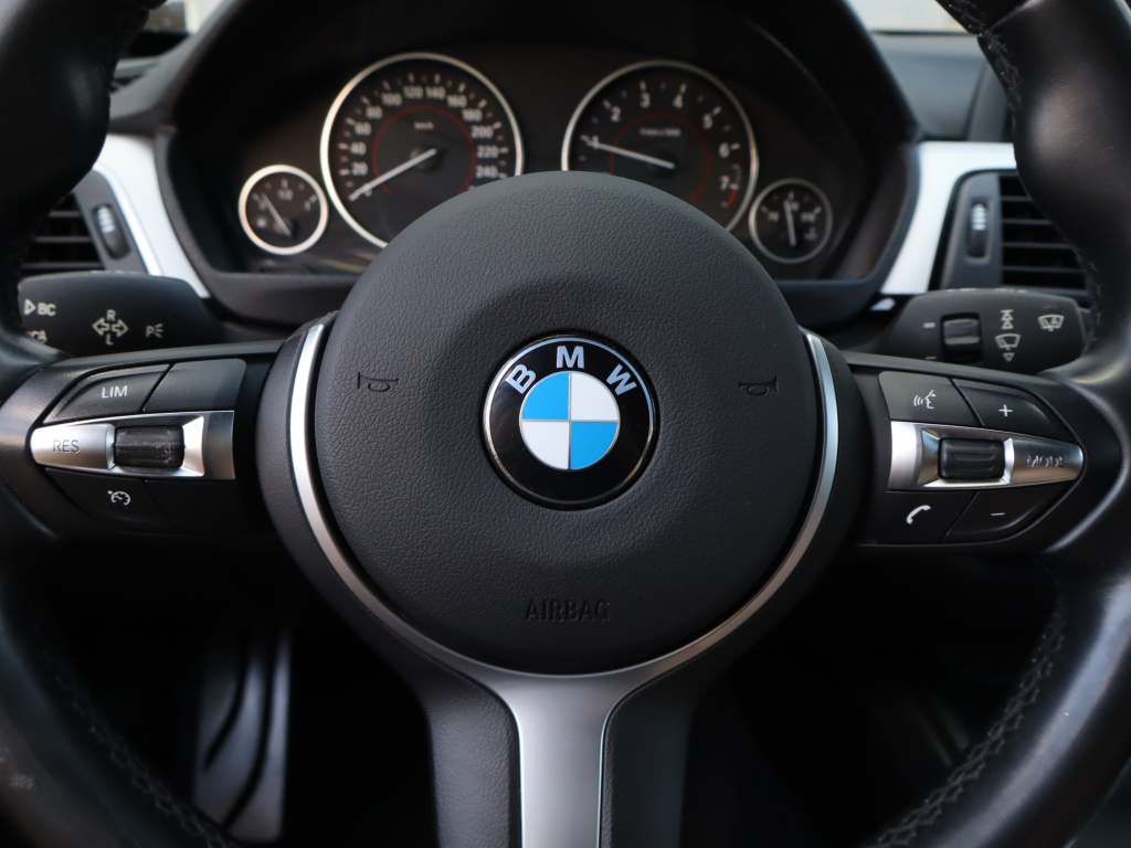 BMW 3