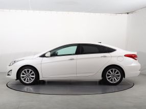 Hyundai i40 - 2012