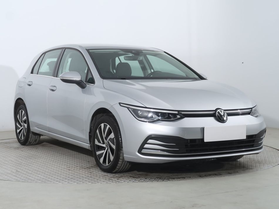 Volkswagen Golf - 2022