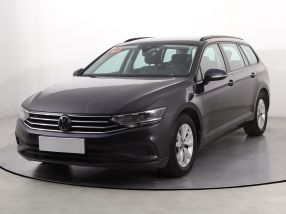 Volkswagen Passat - 2021