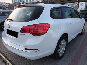Opel Astra - 2015
