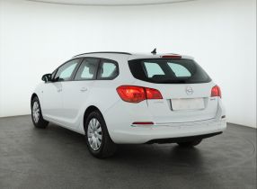 Opel Astra - 2015