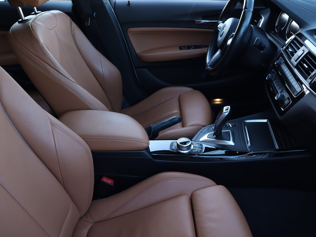 BMW 1