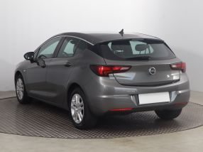 Opel Astra - 2019