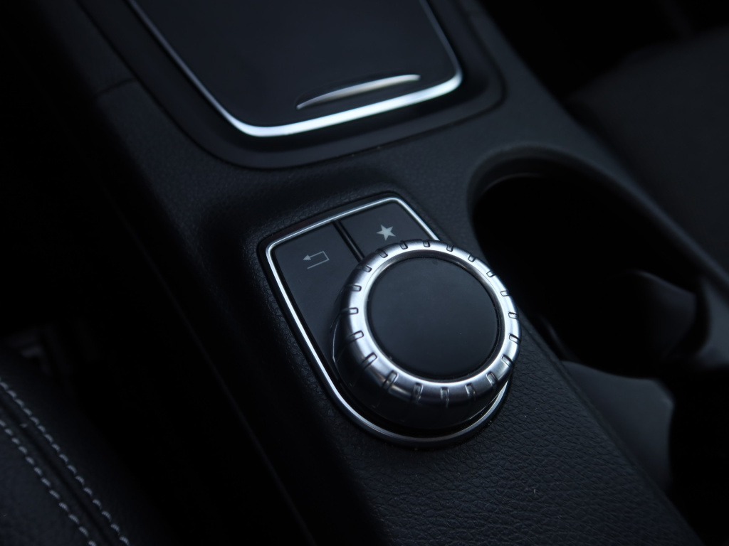 Mercedes-Benz B