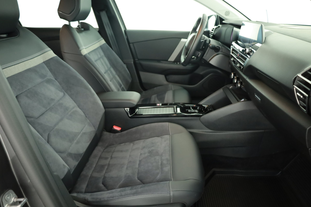 Citroen C4 X