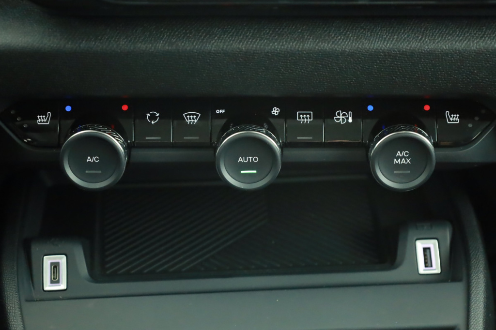 Citroen C4 X