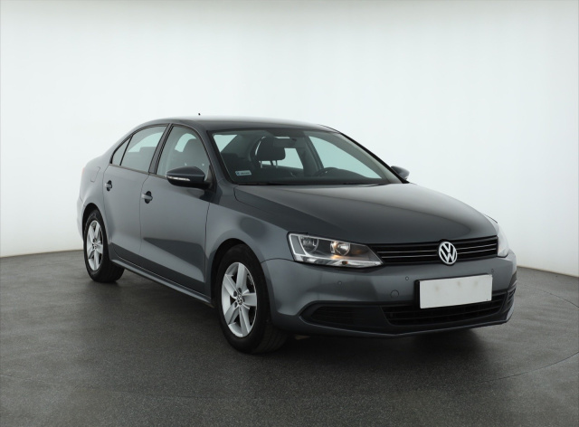 Volkswagen Jetta 2011