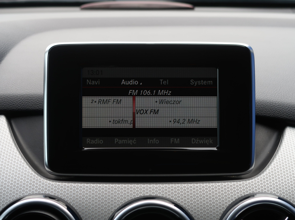 Mercedes-Benz B