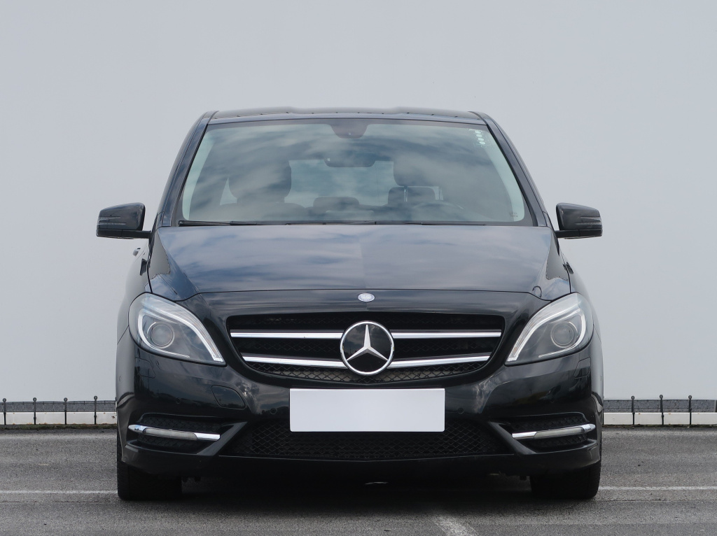 Mercedes-Benz B