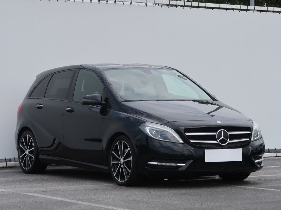 Mercedes-Benz B - 2013