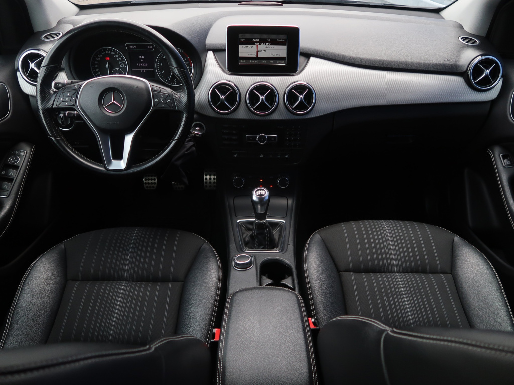 Mercedes-Benz B