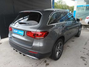 Mercedes-Benz GLC - 2021