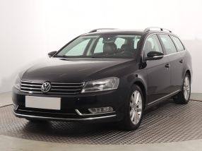 Volkswagen Passat - 2010