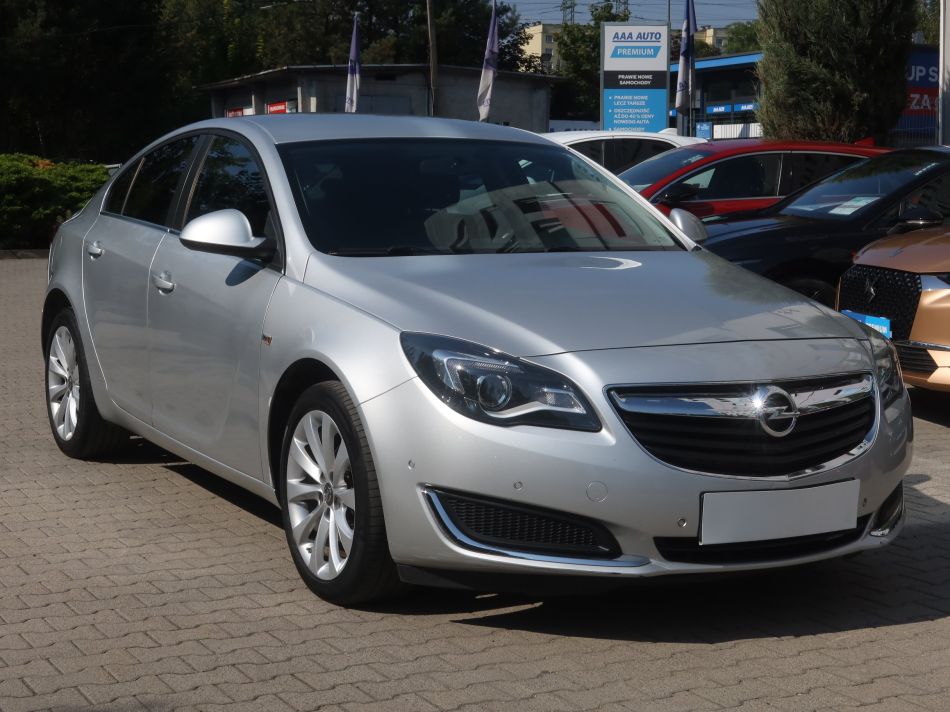 Opel Insignia - 2015