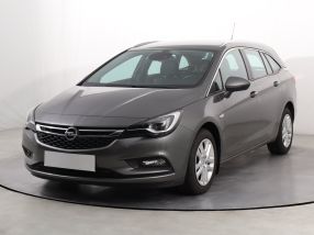 Opel Astra - 2017
