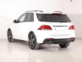 Mercedes-Benz GLE - 2015
