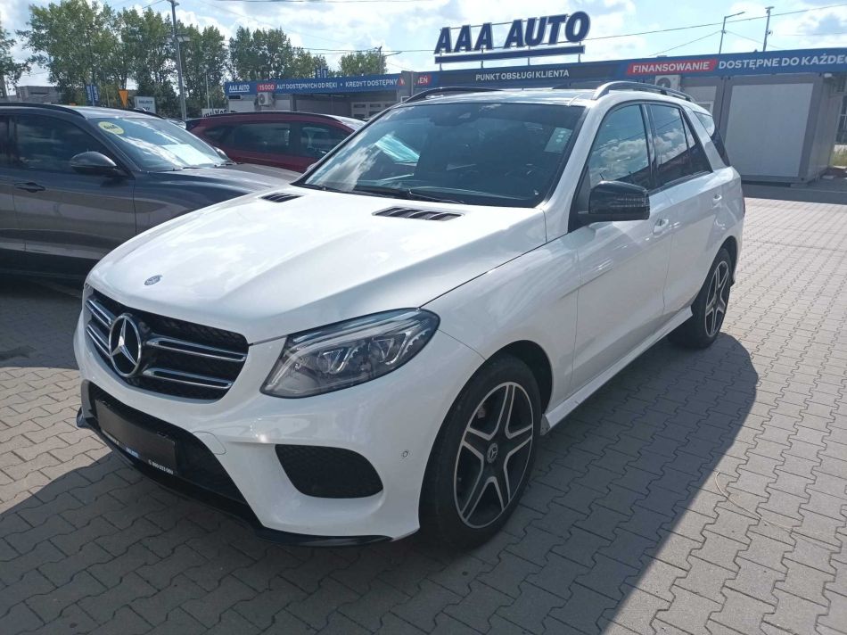 Mercedes-Benz GLE - 2015