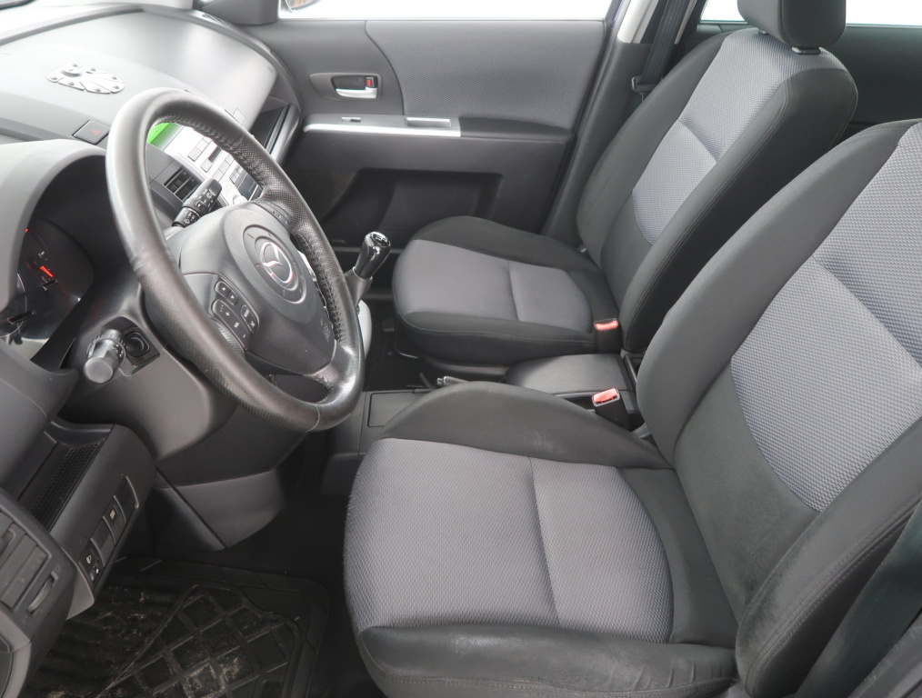 Mazda 5