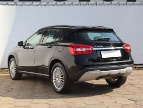 Mercedes-Benz GLA - 2019