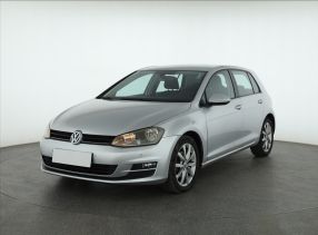 Volkswagen Golf - 2014