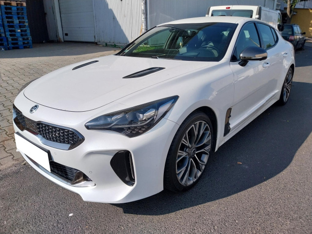 Kia Stinger 2017