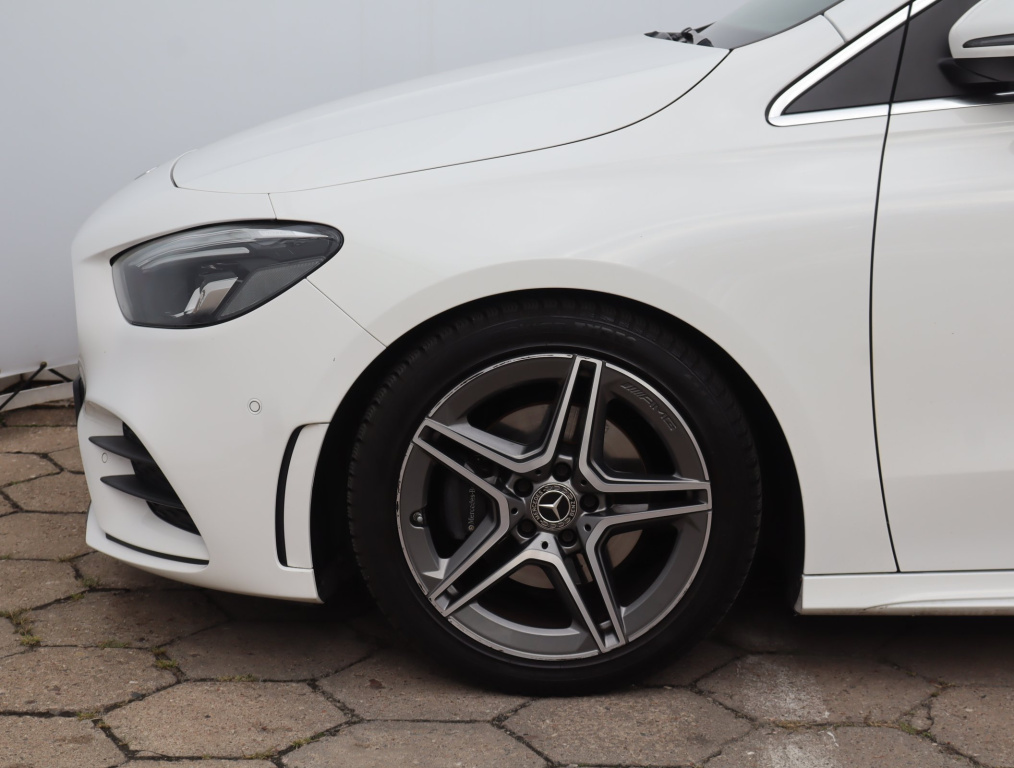 Mercedes-Benz B