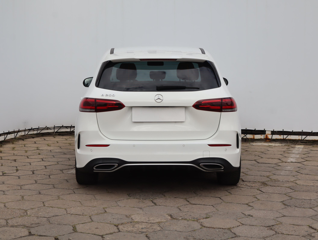 Mercedes-Benz B