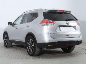 Nissan X-Trail - 2015