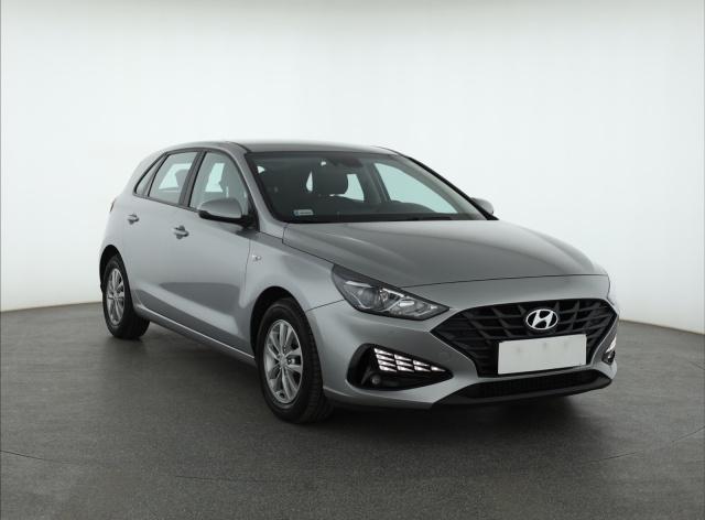 Hyundai i30, 2021