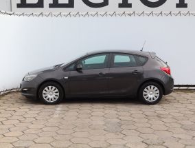 Opel Astra - 2014