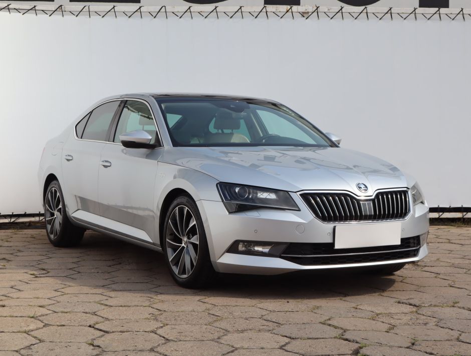 Skoda Superb - 2016