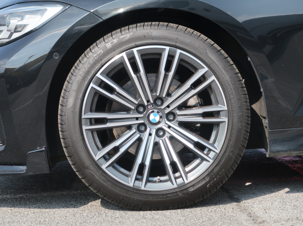 BMW 3