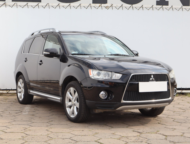 Mitsubishi Outlander 2010
