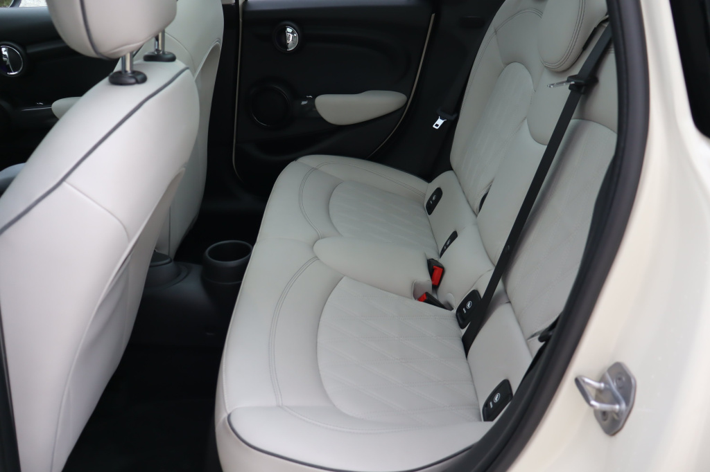 MINI 5-door
