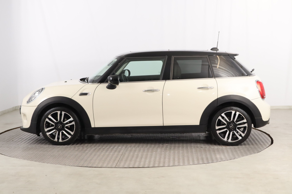 MINI 5-door