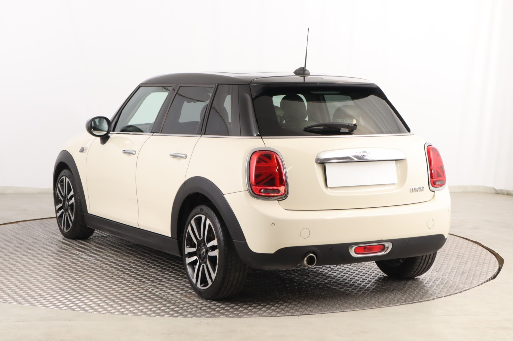 MINI 5-door