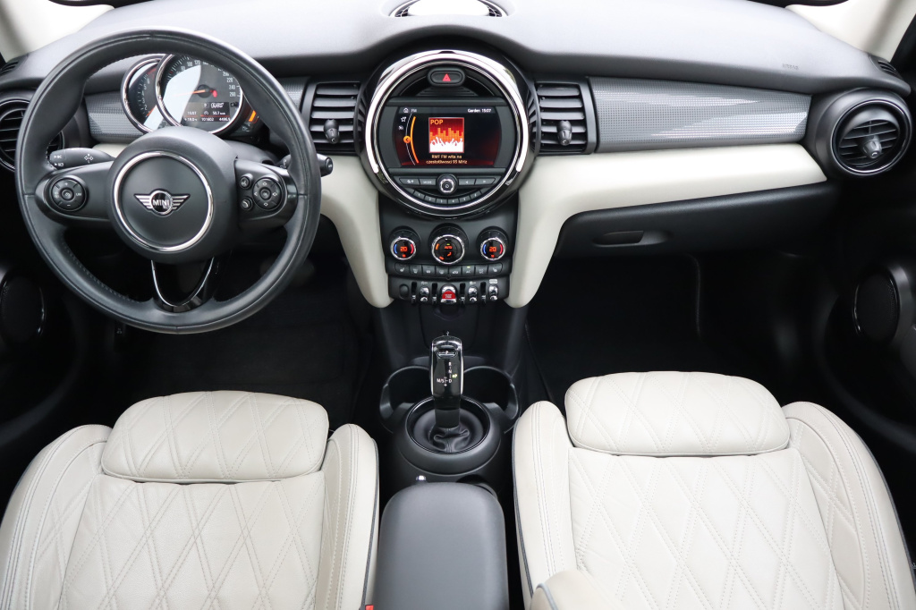MINI 5-door