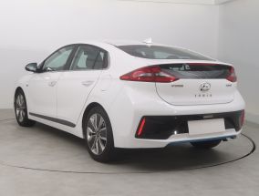 Hyundai Ioniq - 2016