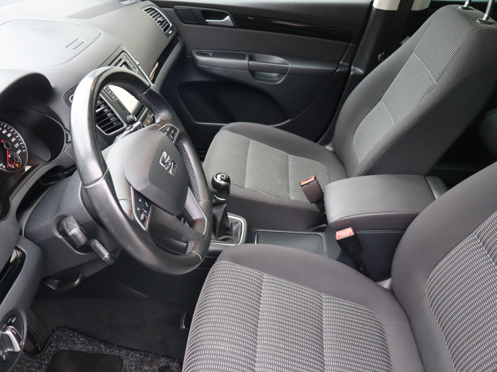 Seat Alhambra