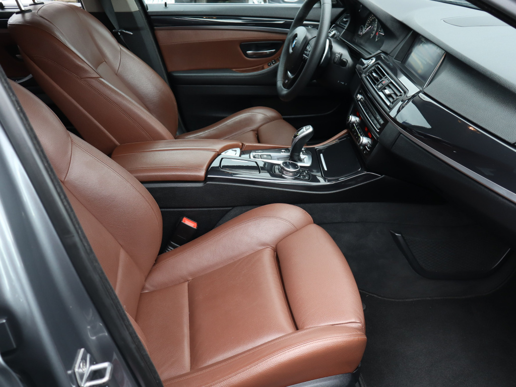 BMW 5
