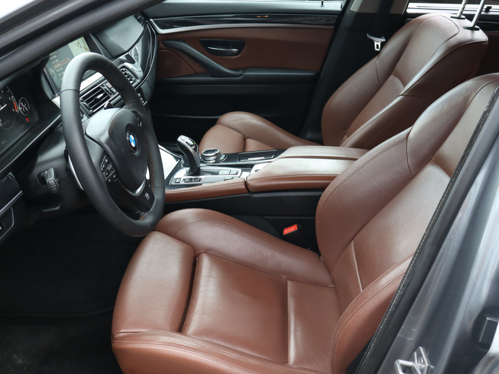 BMW 5