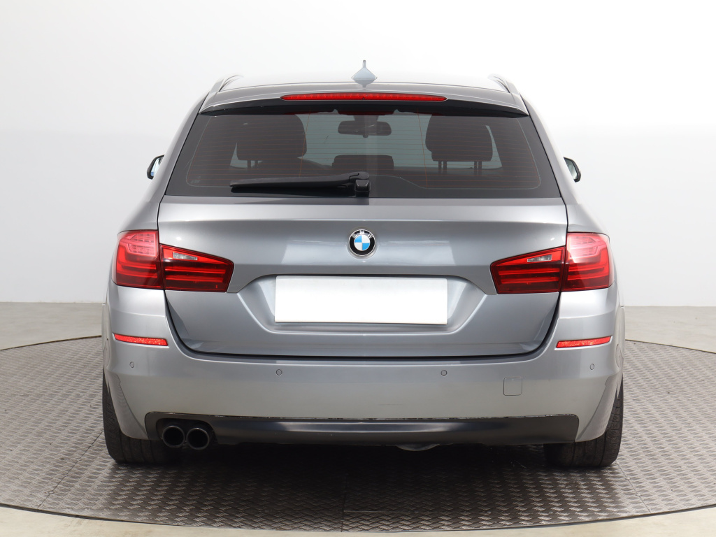 BMW 5