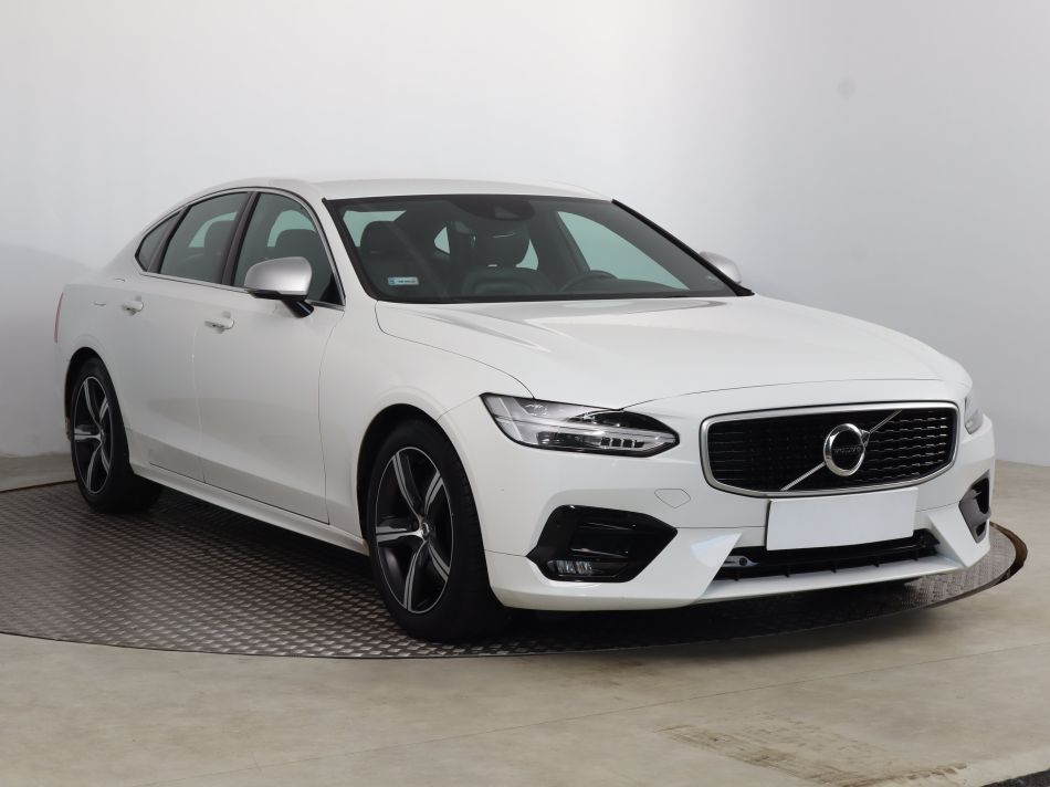 Volvo S90 - 2018