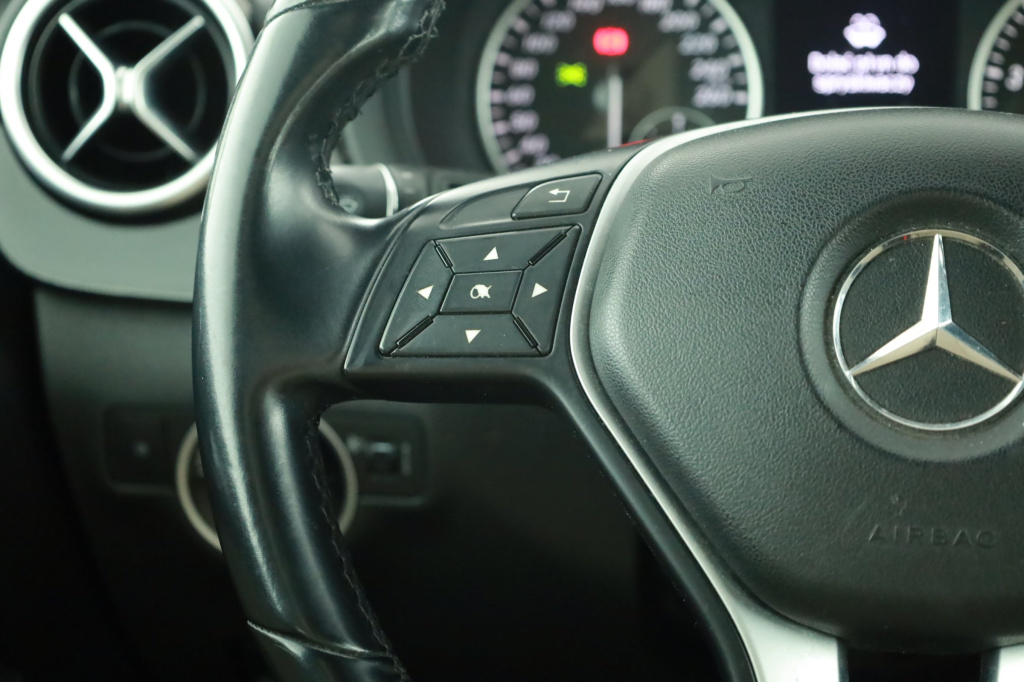 Mercedes-Benz B
